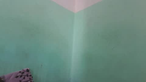 fenou122745 online show from November 28, 2025, 8:06 am