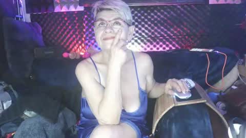 Snapshot of fentazimelody chatting on June 17, 2026, 12:02 am fentazymelody online show from June 17, 2026, 12:02 am