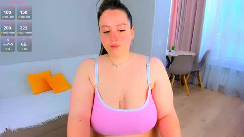 Snapshot of feral__berry__ chatting on May 21, 2026, 7:26 am Regi online show from May 21, 2026, 7:26 am