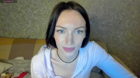 Leya online show from April 18, 2026, 7:58 pm
