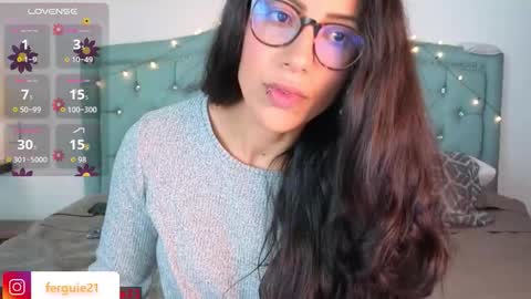 Snapshot of fergiecienta chatting on December 17, 2025, 12:22 pm fergiecienta online show from December 17, 2025, 12:22 pm