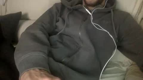 Snapshot of fernancanary chatting on April 3, 2026, 3:59 am fernancanary online show from April 3, 2026, 3:59 am
