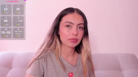 fernanda  online show from July 8, 2026, 4:11 pm