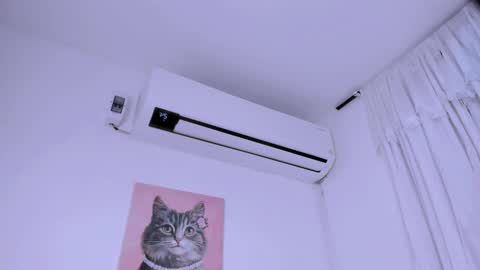 Fernanda online show from September 18, 2025, 9:17 pm