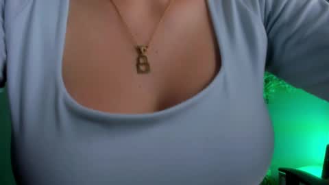 Fernanda Diaz online show from January 11, 2025, 10:07 pm