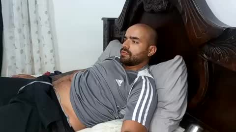 insta ferxx1210 Fercho online show from January 16, 2025, 2:51 am