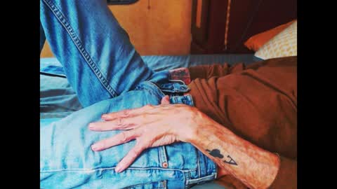 ferra_testarossa online show from December 18, 2024, 8:57 pm