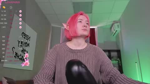 Rey online show from September 19, 2025, 12:06 pm