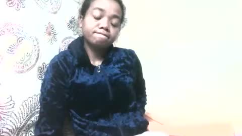 Snapshot of fetranialdy chatting on May 23, 2026, 4:18 am fetranialdy online show from May 23, 2026, 4:18 am