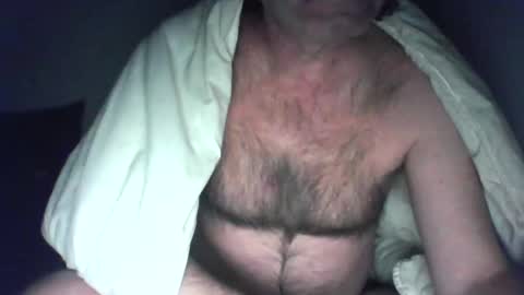 Snapshot of feyo123 chatting on January 21, 2025, 10:19 pm Beachmancan online show from January 21, 2025, 10:19 pm