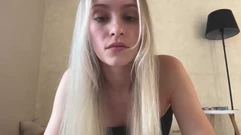 Lisa online show from September 24, 2025, 8:28 am