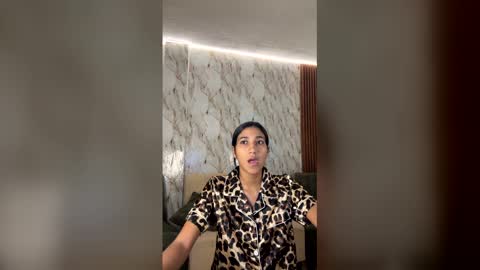 Freyja  online show from February 11, 2026, 9:53 pm