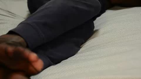 ffst0ckings online show from April 16, 2026, 9:39 pm