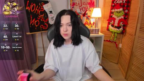 fiamoory online show from December 29, 2024, 7:06 am