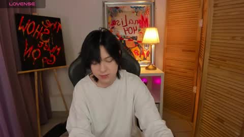 fiamoory online show from February 3, 2025, 7:40 am