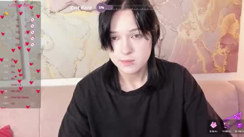 fiamoory online show from September 26, 2025, 8:18 am