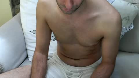 Snapshot of fidelio89 chatting on June 18, 2026, 8:58 am Fid online show from June 18, 2026, 8:58 am