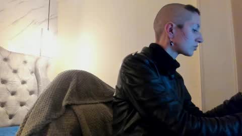   online show from April 21, 2026, 11:49 am