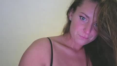 4 give me father  online show from March 14, 2026, 4:40 am