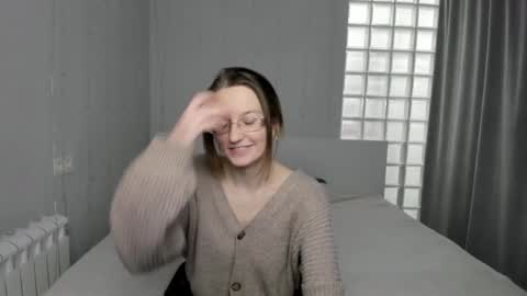 Mary online show from February 5, 2025, 8:21 am