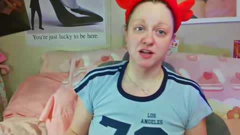 fieryminx67 online show from October 25, 2025, 10:01 am