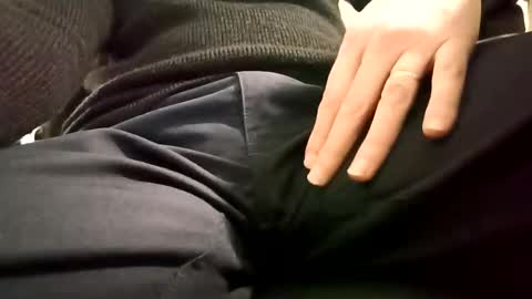 fifi010203 online show from January 17, 2025, 8:34 am