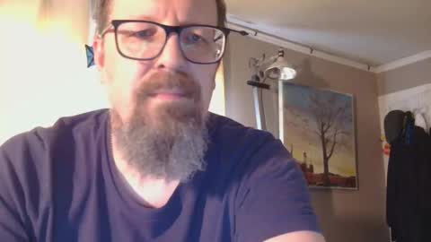 Snapshot of figuredraw chatting on April 27, 2026, 10:30 pm figuredraw online show from April 27, 2026, 10:30 pm