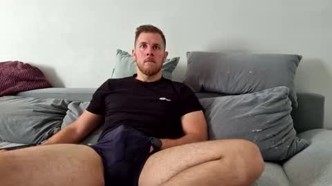 fiolkamil online show from September 26, 2025, 8:07 am