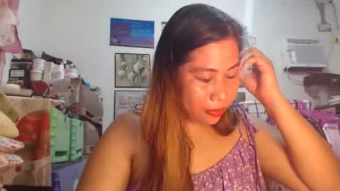 filipina beauty. online show from September 27, 2025, 5:29 pm