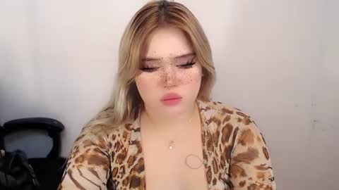 Snapshot of filipina_slutty69xxx chatting on September 15, 2025, 1:49 am Angela DONT FORGET TO FOLLOW AND GIVE ME APPRECIATION online show from September 15, 2025, 1:49 am