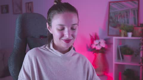 Snapshot of filipinaadams chatting on December 14, 2024, 12:01 pm cap and Lana online show from December 14, 2024, 12:01 pm