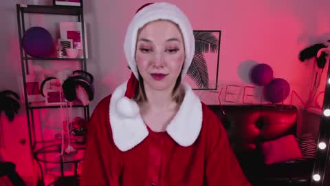 Snapshot of filipinaadams chatting on December 25, 2024, 2:34 pm cap and Lana online show from December 25, 2024, 2:34 pm