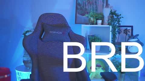 Snapshot of filipinaadams chatting on January 10, 2025, 11:11 am cap and Lana online show from January 10, 2025, 11:11 am