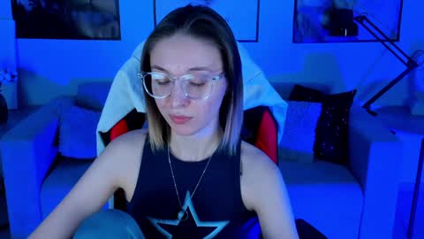 Snapshot of filipinaadams chatting on January 16, 2025, 1:58 pm cap and Lana online show from January 16, 2025, 1:58 pm