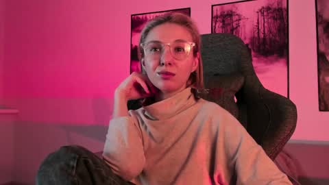 Snapshot of filipinaadams chatting on February 28, 2025, 9:04 am cap and Lana online show from February 28, 2025, 9:04 am