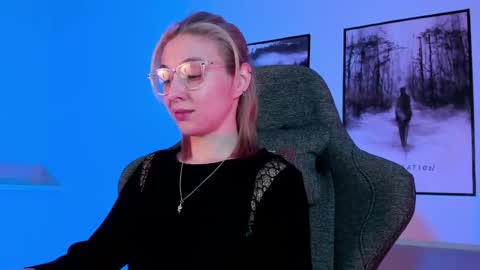 Snapshot of filipinaadams chatting on March 6, 2025, 2:41 am cap and Lana online show from March 6, 2025, 2:41 am