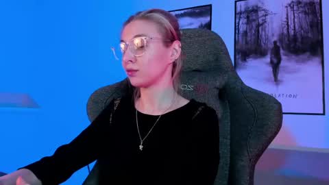 Snapshot of filipinaadams chatting on March 6, 2025, 5:46 am cap and Lana online show from March 6, 2025, 5:46 am