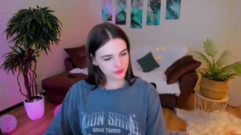 Amanda online show from March 5, 2025, 10:43 pm