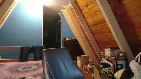 finderfiner online show from September 13, 2025, 9:31 am