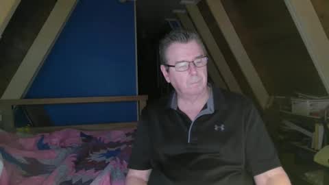 finderfiner online show from November 23, 2025, 10:48 am