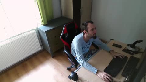 Jane and Findo online show from March 9, 2025, 9:57 am