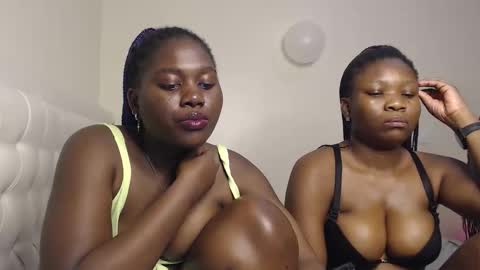 melanie online show from September 24, 2025, 2:15 am