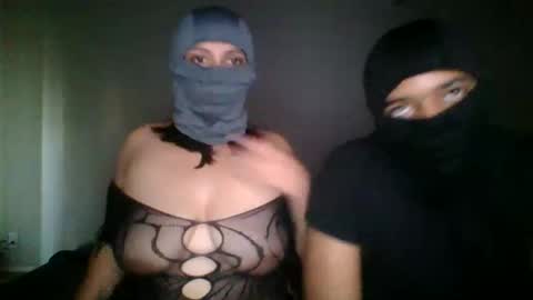 Snapshot of fineassmexican2224 chatting on October 17, 2025, 12:14 am fineassmexican2224 online show from October 17, 2025, 12:14 am