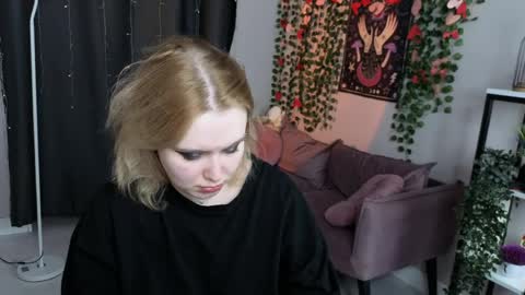 Fiona online show from April 2, 2026, 11:02 pm