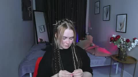 Fiona online show from April 19, 2026, 10:01 pm