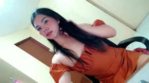 Snapshot of fionie_xxx chatting on June 23, 2026, 10:35 am FIONA online show from June 23, 2026, 10:35 am