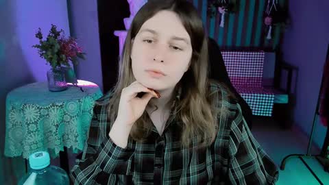 fiora online show from January 31, 2025, 12:18 pm