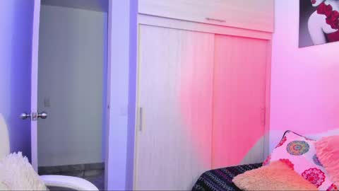 fiore   online show from April 21, 2026, 9:50 pm