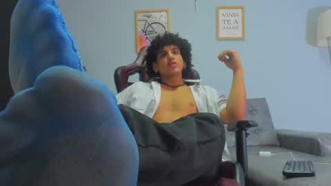 fire_boy69 online show from September 9, 2025, 10:09 pm