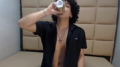 fire_boy69 online show from September 26, 2025, 2:54 pm